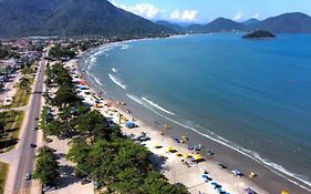 Lindo Apartamento frente ao Mar na Praia da Maranduba